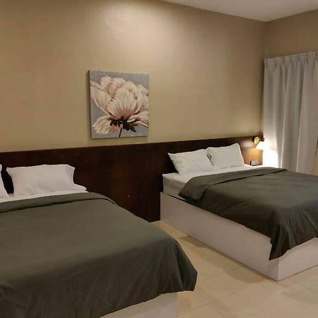 T House Nearby Kuantan East Coast Shopping Mall מראה חיצוני תמונה